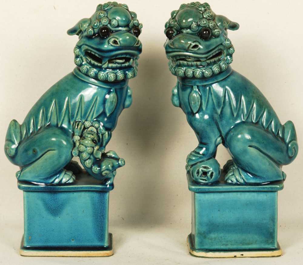 antique chinese porcelain foo dogs