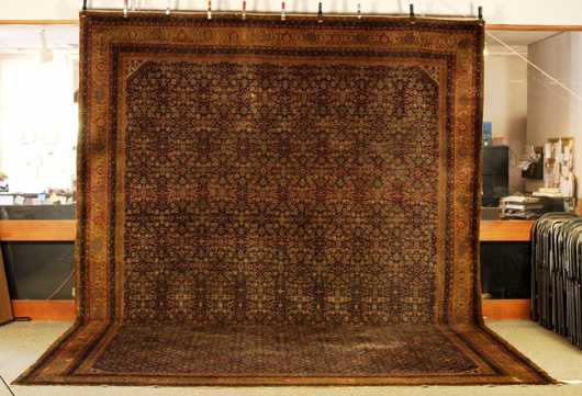 Malayer Room Size Oriental Rug