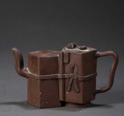 Chinese Terracotta Ihsing Teapot