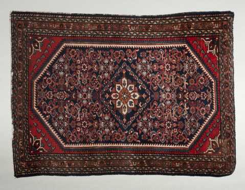 Hamadan Oriental Scatter Rug, 20th century Persian 