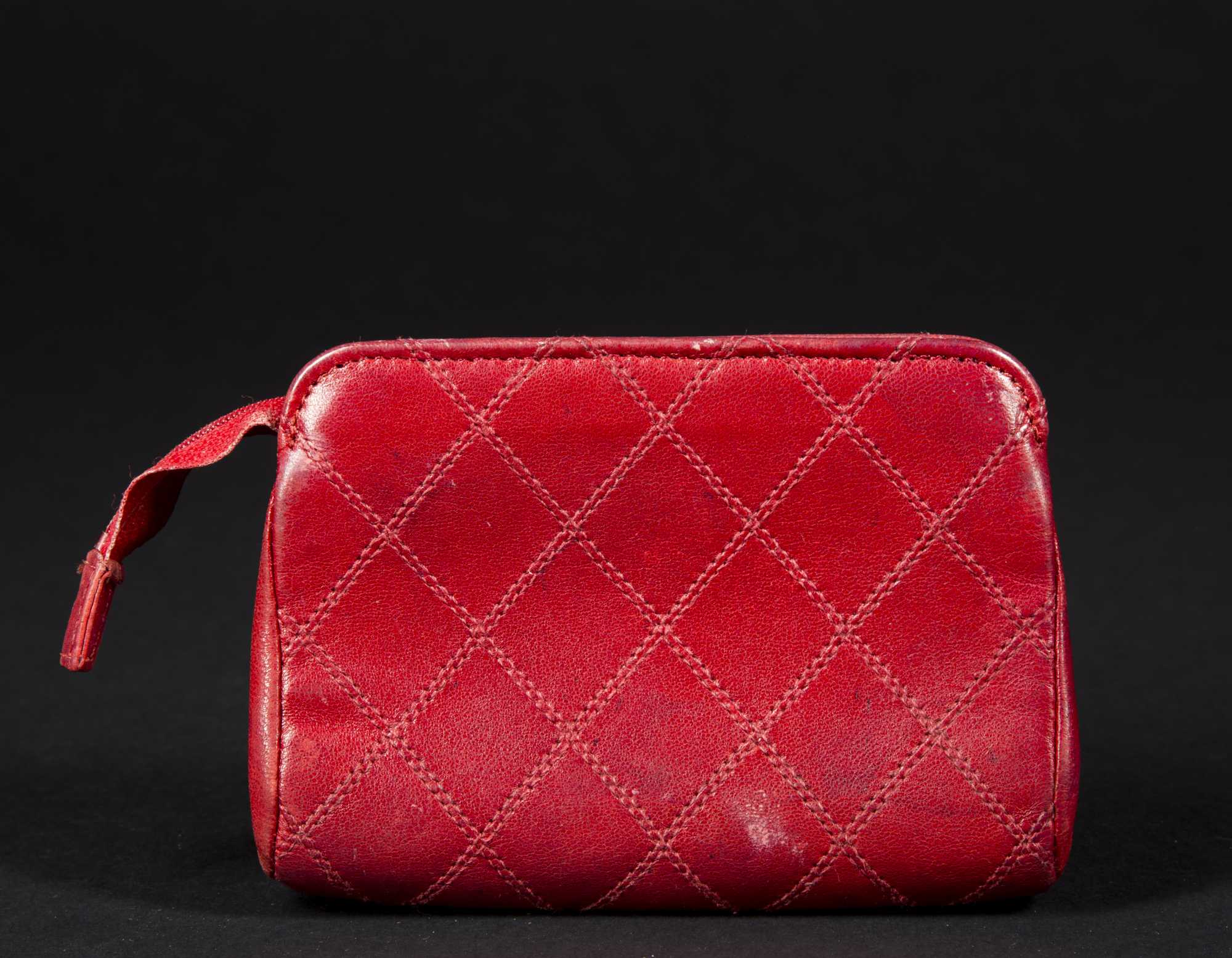 red chanel clutch bag