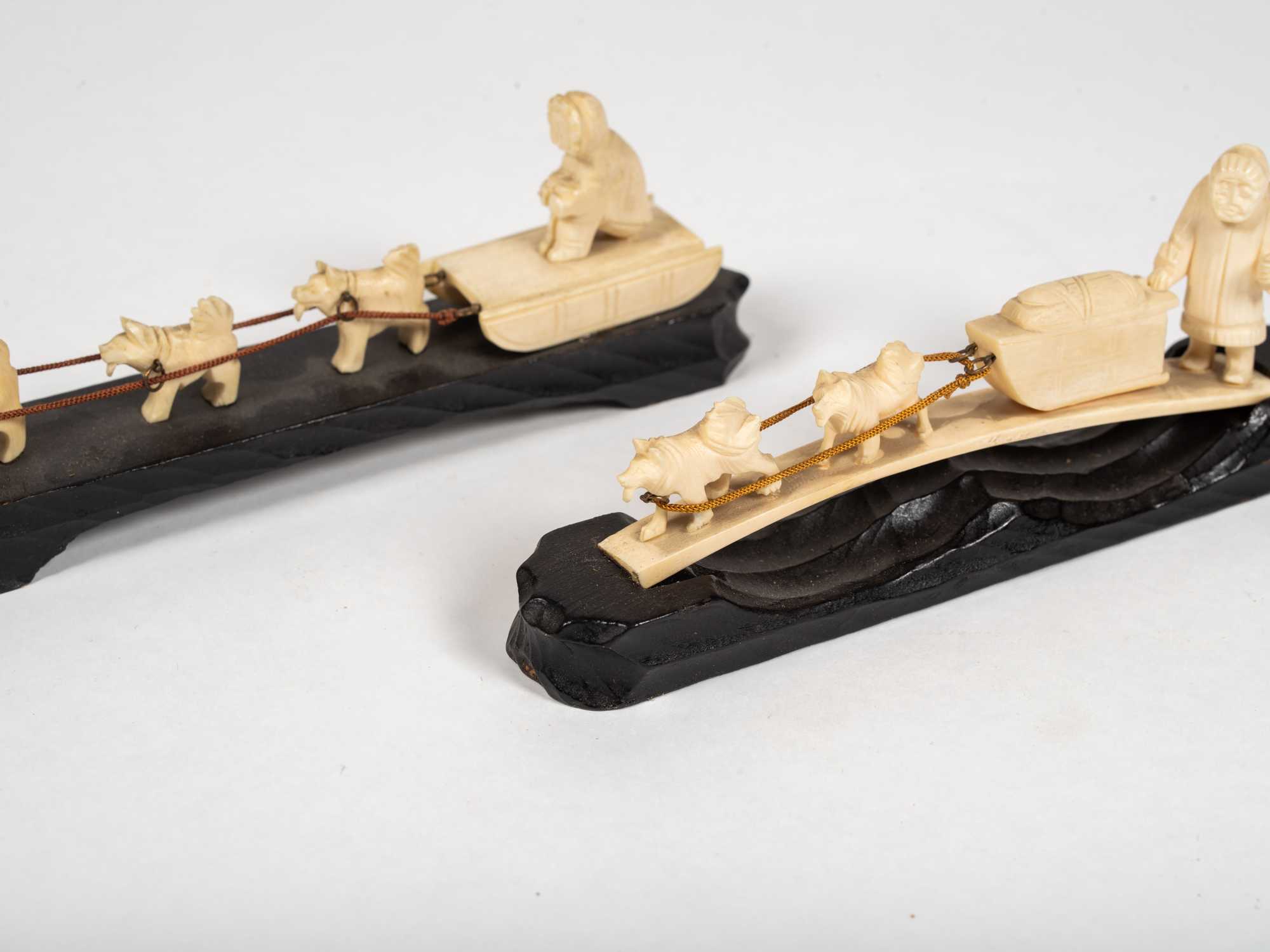 dog sled figurines